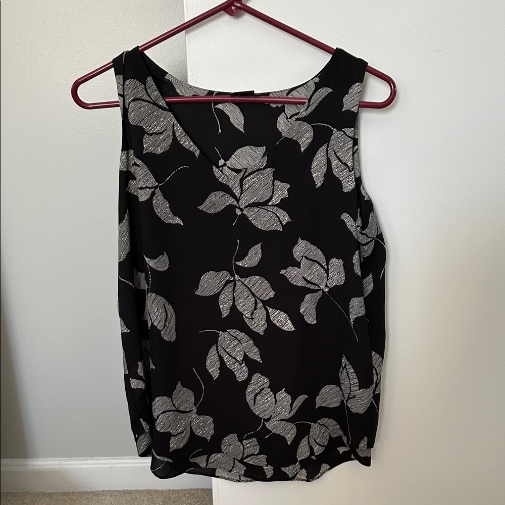 Ann Taylor Black and Gray Leaf Pattern Tank Top